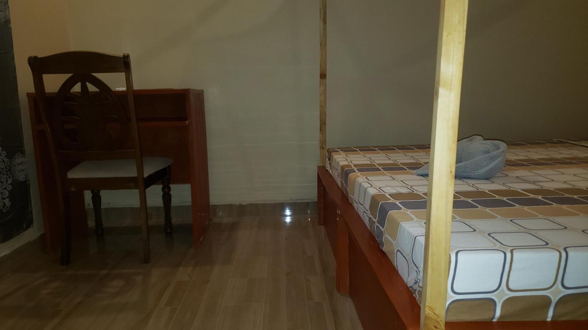 L&J Modern Backpackers Bnb Дар-эс-Саламе Экстерьер фото